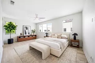27 Soho, Irvine, CA 92612 - Photo 3