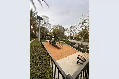 27 Soho, Irvine, CA 92612 - Photo 47