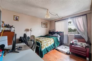 16710 Orange Ave, Paramount, CA 90723 - Photo 17