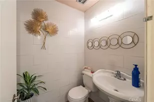 16710 Orange Ave, Paramount, CA 90723 - Photo 13