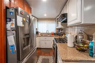 16710 Orange Ave, Paramount, CA 90723 - Photo 9