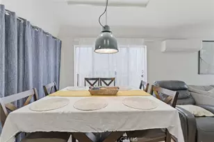 725 W 107th, Los Angeles, CA 90044 - Photo 11