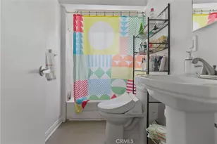 725 W 107th, Los Angeles, CA 90044 - Photo 25