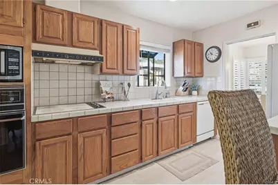 421 Sycamore Avenue, Brea, CA 92821 - Photo 17