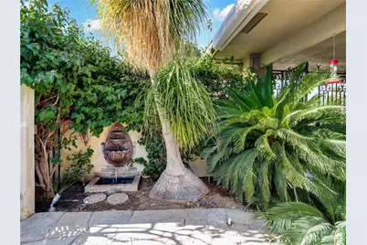 6 Whittier Court, Rancho Mirage, CA 92270 - Photo 9