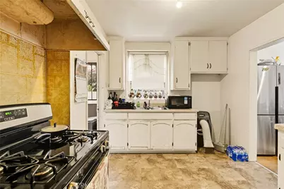 7015 Templeton, Huntington Park, CA 90255 - Photo 45