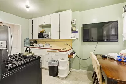 7015 Templeton, Huntington Park, CA 90255 - Photo 27