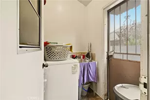 7015 Templeton, Huntington Park, CA 90255 - Photo 49