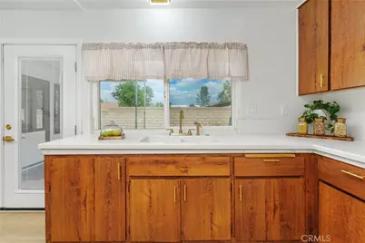 1065 Bascomb, Riverside, CA 92507 - Photo 15