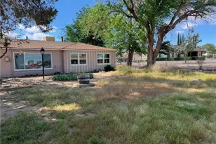 15683 Fir, Hesperia, CA 92345 - Photo 3