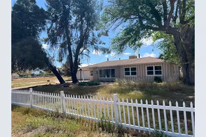15683 Fir, Hesperia, CA 92345 - Photo 9