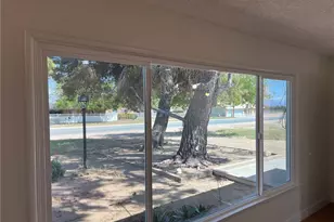 15683 Fir, Hesperia, CA 92345 - Photo 17