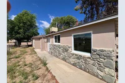 15683 Fir, Hesperia, CA 92345 - Photo 57