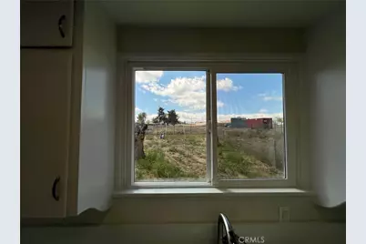 15683 Fir, Hesperia, CA 92345 - Photo 39