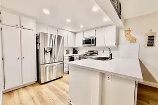 6597 E Camino Vista, Anaheim Hills, CA 92807 - Photo 3