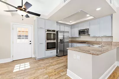 6 Aprilla, Irvine, CA 92614 - Photo 11