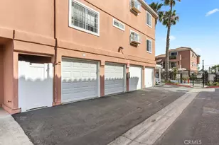 409 Utica, Huntington Beach, CA 92648 - Photo 25