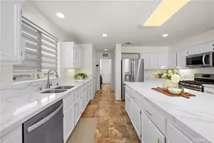 444 Appleby St, Corona, CA 92881 - Photo 17