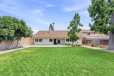 13811 Henstridge Circle, Tustin, CA 92780 - Photo 43