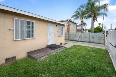 213 E 87th Pl, Los Angeles, CA 90003 - Photo 3