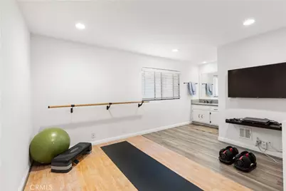 2601 E 19th #4, Signal Hill, CA 90755 - Photo 19