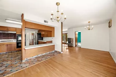 1018 Stanford Avenue, Fullerton, CA 92831 - Photo 3