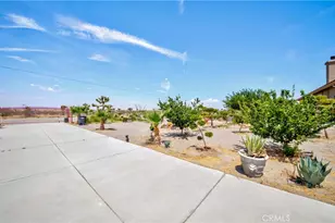 3789 Luna Rd, Phelan, CA 92371 - Photo 63