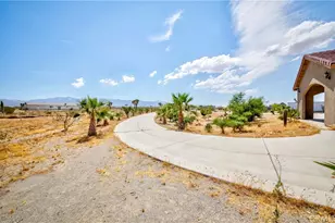 3789 Luna Rd, Phelan, CA 92371 - Photo 53