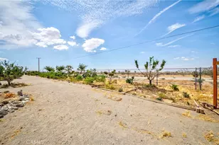 3789 Luna Rd, Phelan, CA 92371 - Photo 65