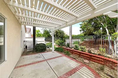 40644 Corte Albara, Murrieta, CA 92562 - Photo 9