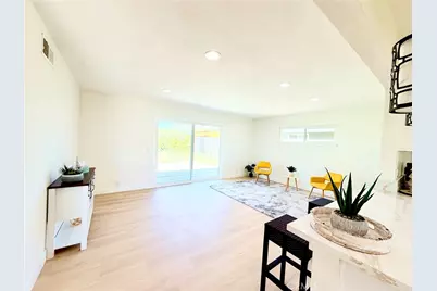 506 S Arapaho, Santa Ana, CA 92704 - Photo 3