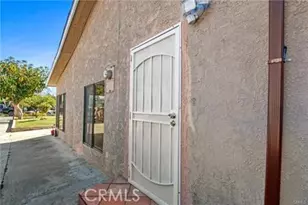 2040 Kilson Dr, Santa Ana, CA 92707 - Photo 33