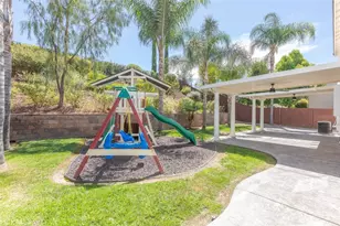 45000 Vine Cliff, Temecula, CA 92592 - Photo 3