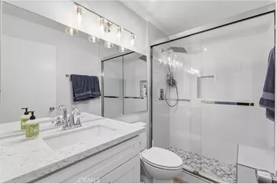 701 S Hayward #18, Anaheim, CA 92804 - Photo 15