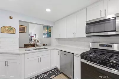 701 S Hayward #18, Anaheim, CA 92804 - Photo 9