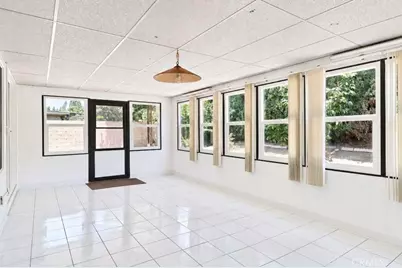 2533 S Townsend, Santa Ana, CA 92704 - Photo 21