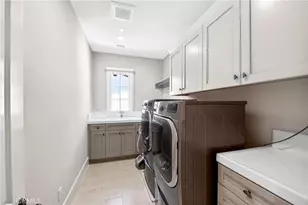 109 Andirons, Irvine, CA 92602 - Photo 51
