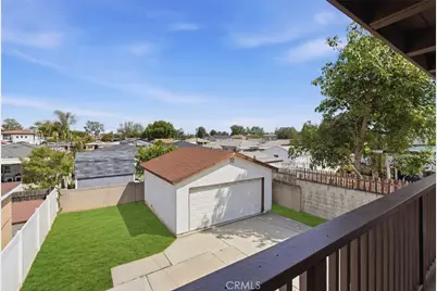 1311 W R, Wilmington, CA 90744 - Photo 9