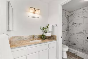 17572 Vandenberg Ln, Tustin, CA 92780 - Photo 7