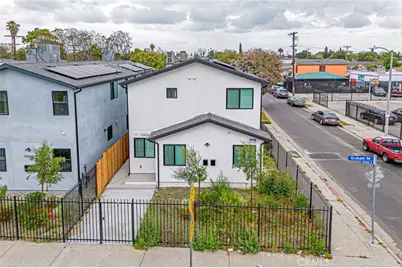 10424 Graham Avenue, Los Angeles, CA 90002 - Photo 49