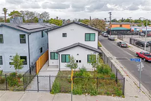 10424 Graham Ave, Los Angeles, CA 90002 - Photo 49