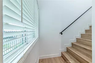 10424 Graham Ave, Los Angeles, CA 90002 - Photo 31