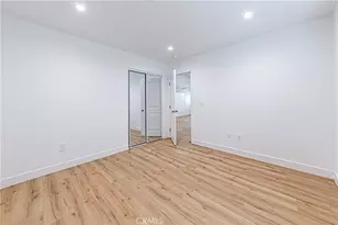 10424 Graham Ave, Los Angeles, CA 90002 - Photo 29