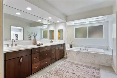 905 N Hillside, Long Beach, CA 90815 - Photo 37