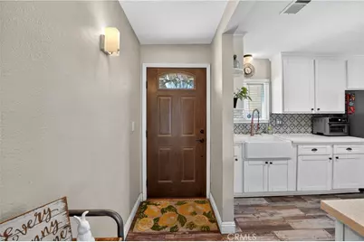 2239 Farringdon, Pomona, CA 91768 - Photo 5