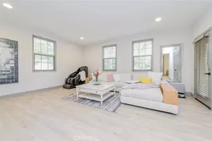 151 Silverado, Irvine, CA 92618 - Photo 5