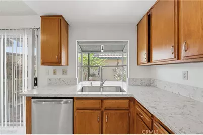 15317 Rancho Serena, Paramount, CA 90723 - Photo 13