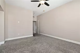 300 E 4th St, Long Beach, CA 90802 - Photo 21