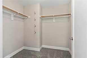 300 E 4th St, Long Beach, CA 90802 - Photo 25