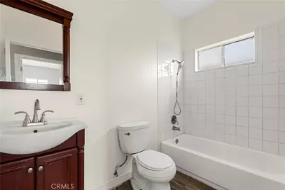 10406 Avalon Boulevard, Los Angeles, CA 90003 - Photo 15